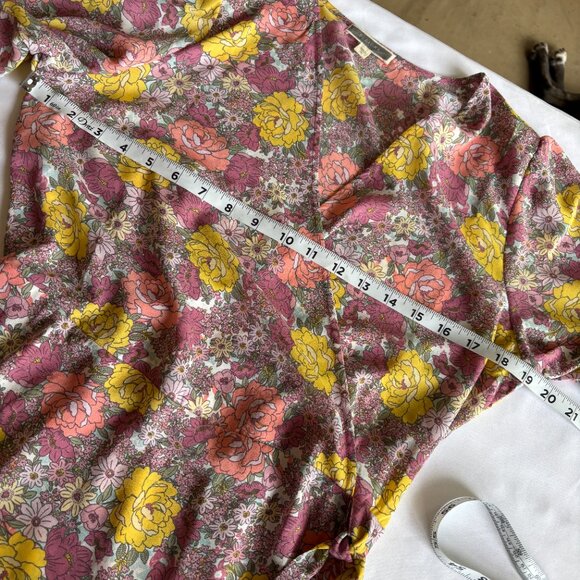 Anthropologie Pleione Pink Floral Faux Wrap With Bow Boho Blouse Medium - Picture 6 of 8